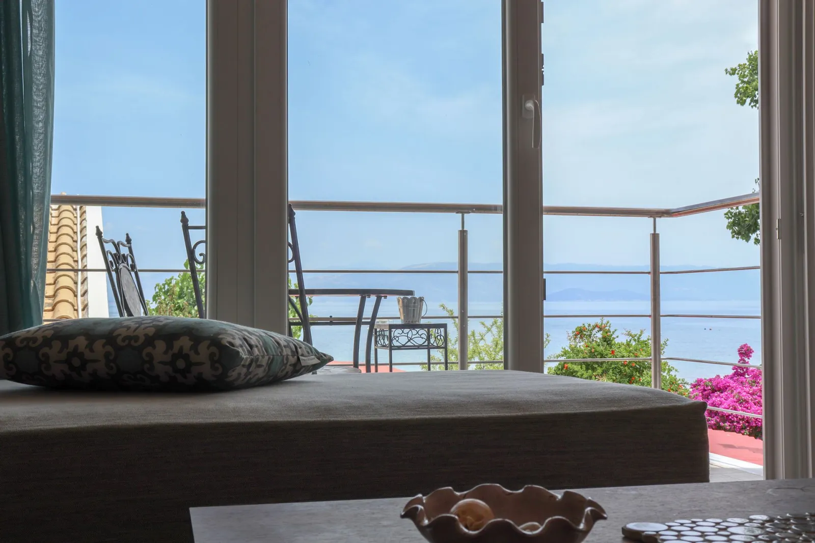 Honeymoon Suite - Sea View | Annex Building