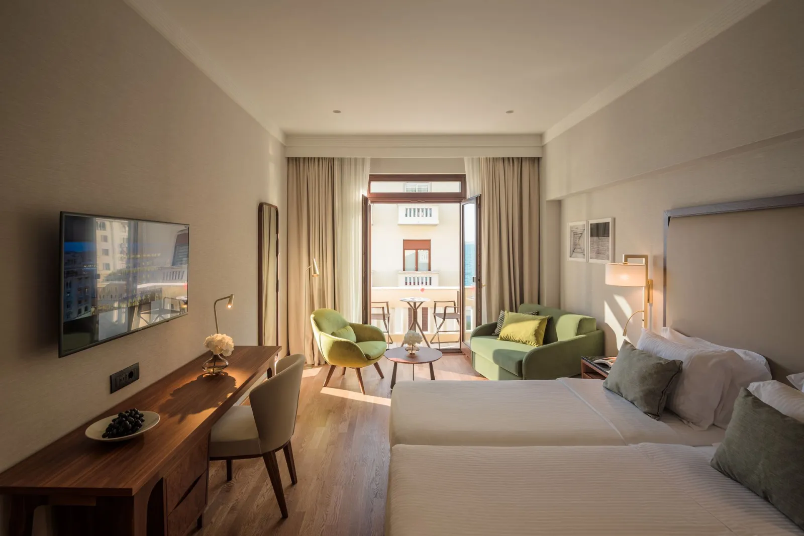 Premium Side Sea View Triple Room