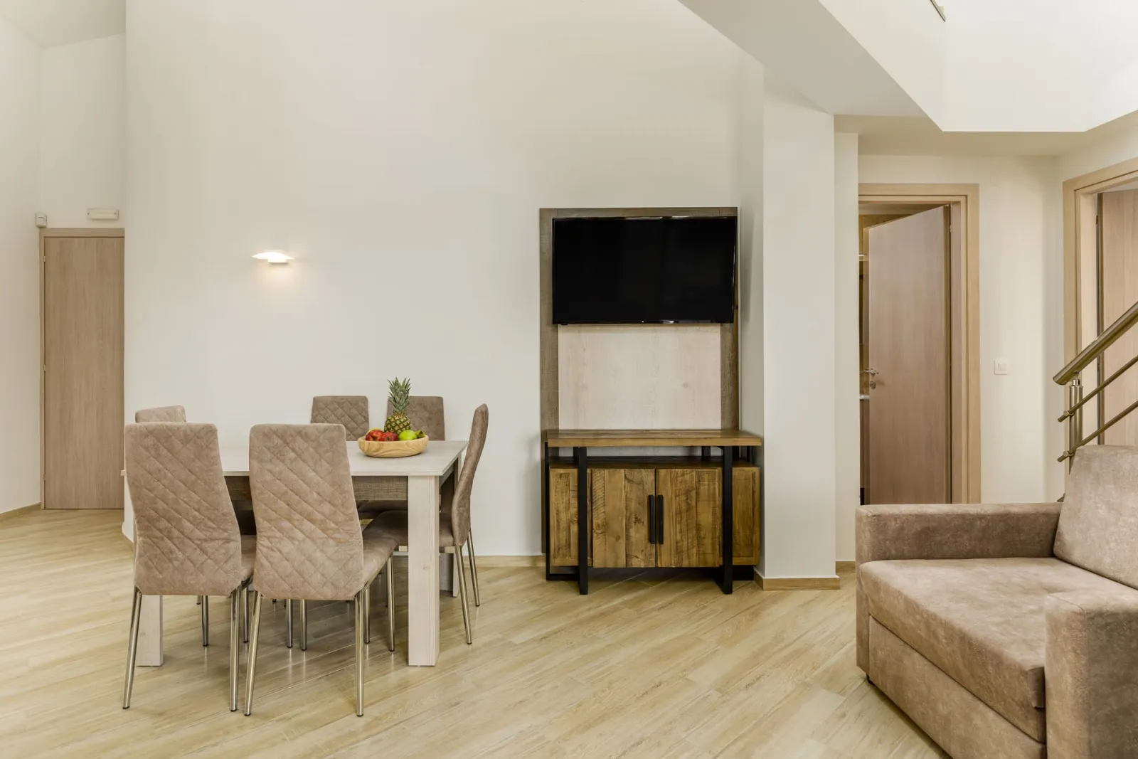 Two-Bedroom Deluxe Family Suite