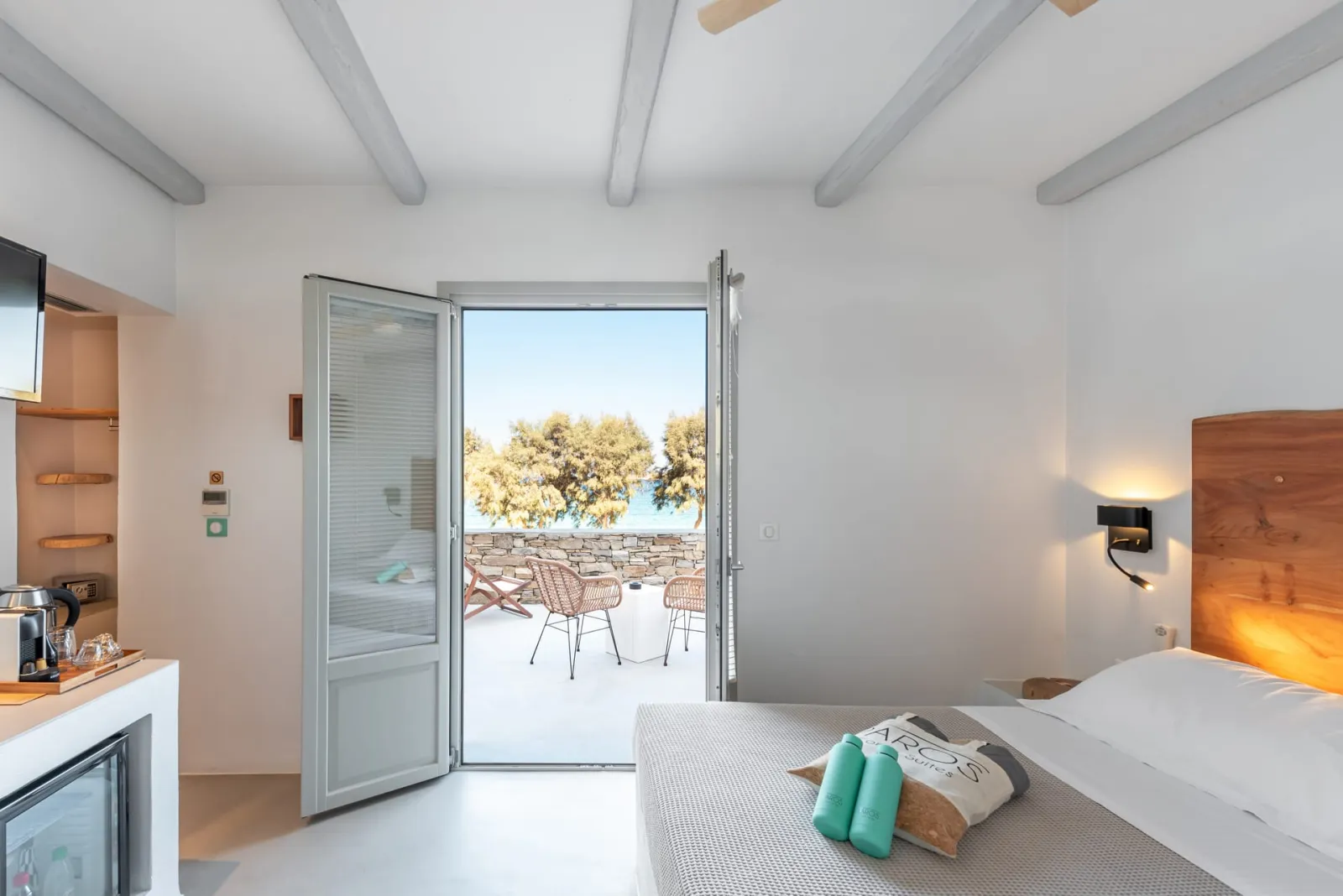 Junior Suite with Private Balcony & Sea View