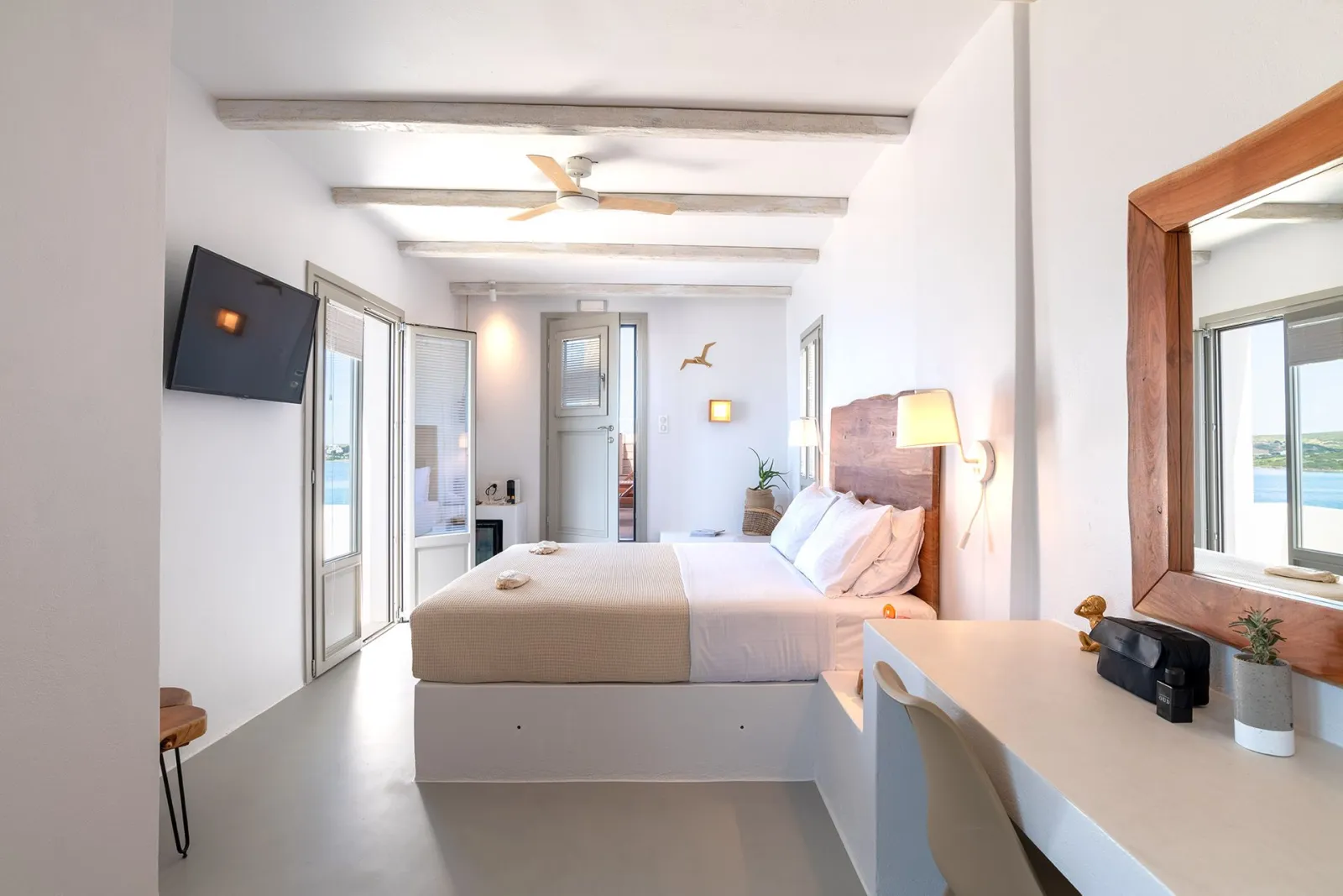 360 double suite with sea view and Jetted Tub