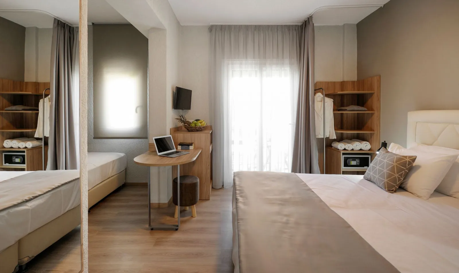 Superior Double Room With Balcony