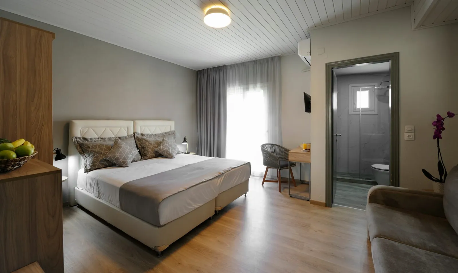 Deluxe Double Room with Balcony