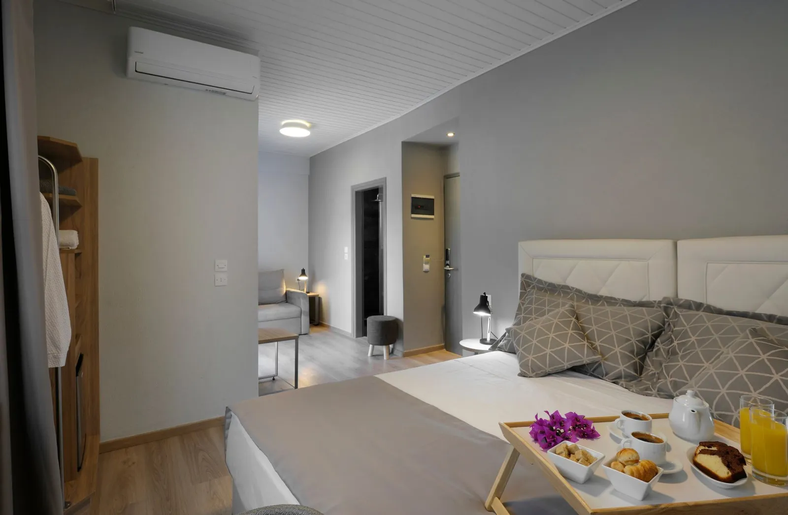 Deluxe Double Room with Balcony