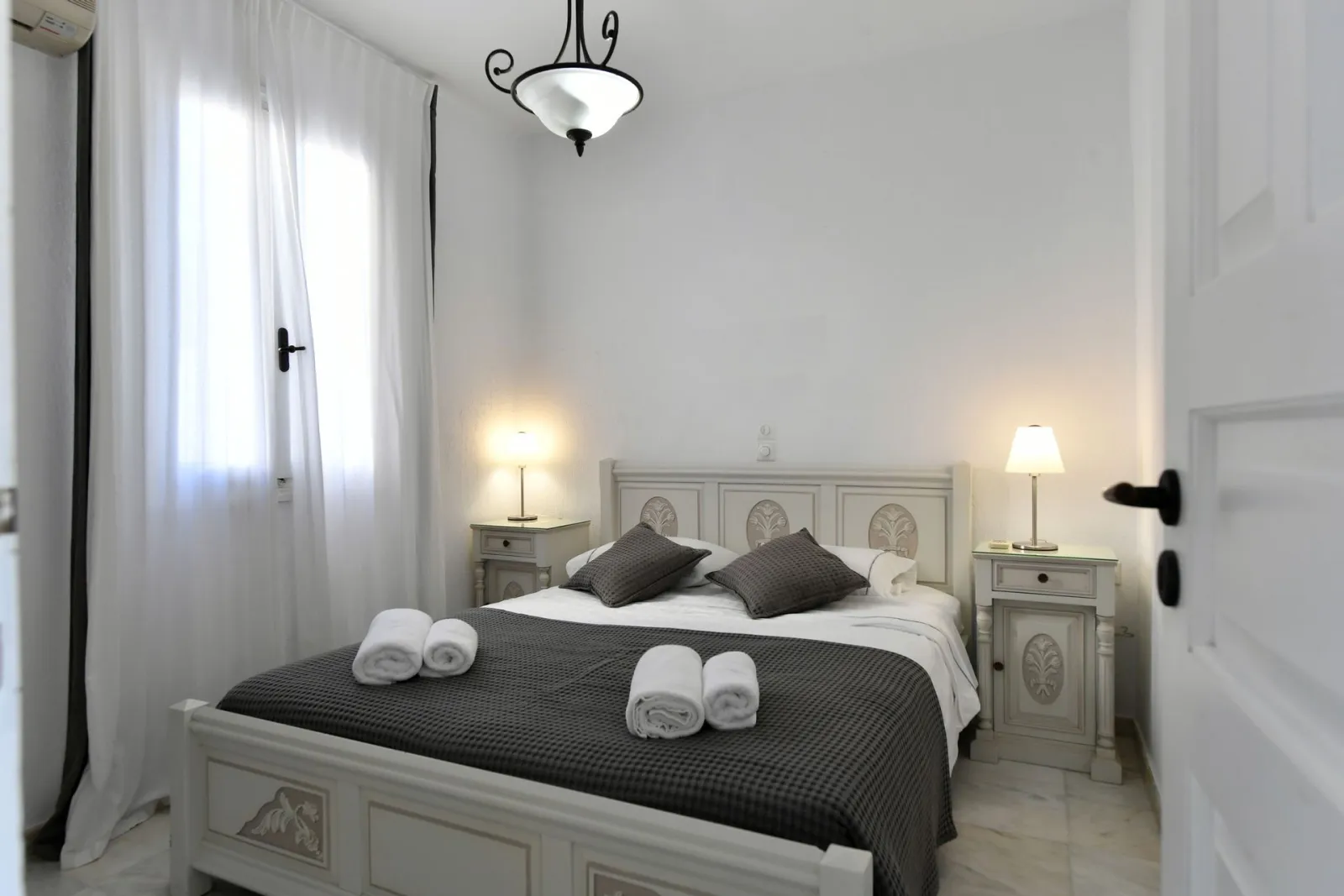 Standard Suite with Sea View