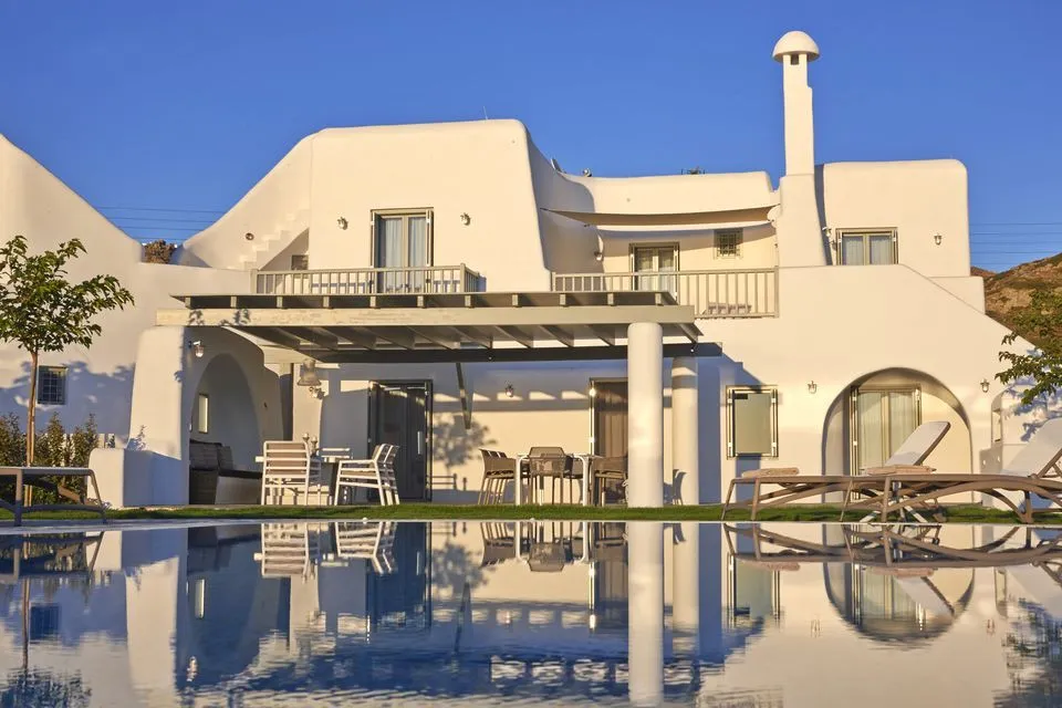 Aqua Breeze South Villa on the beach