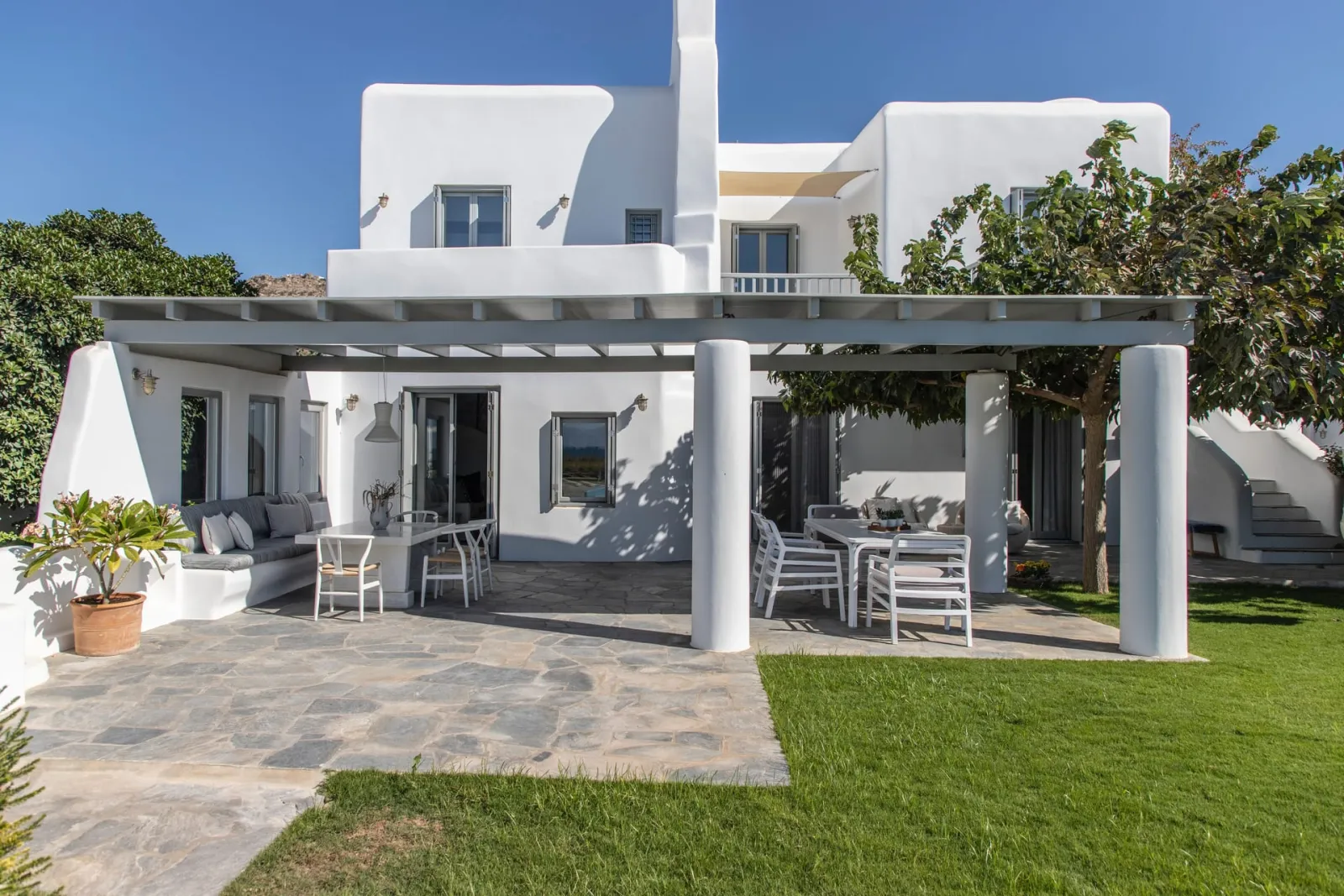 Aqua Breeze North Villa on the beach