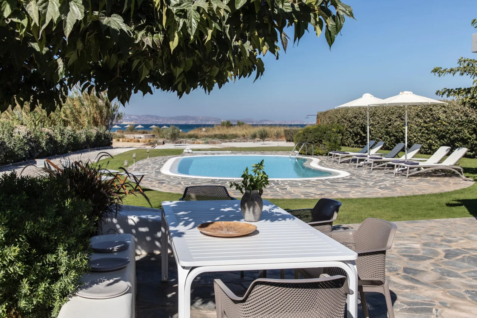Aqua Breeze Estate on the beach