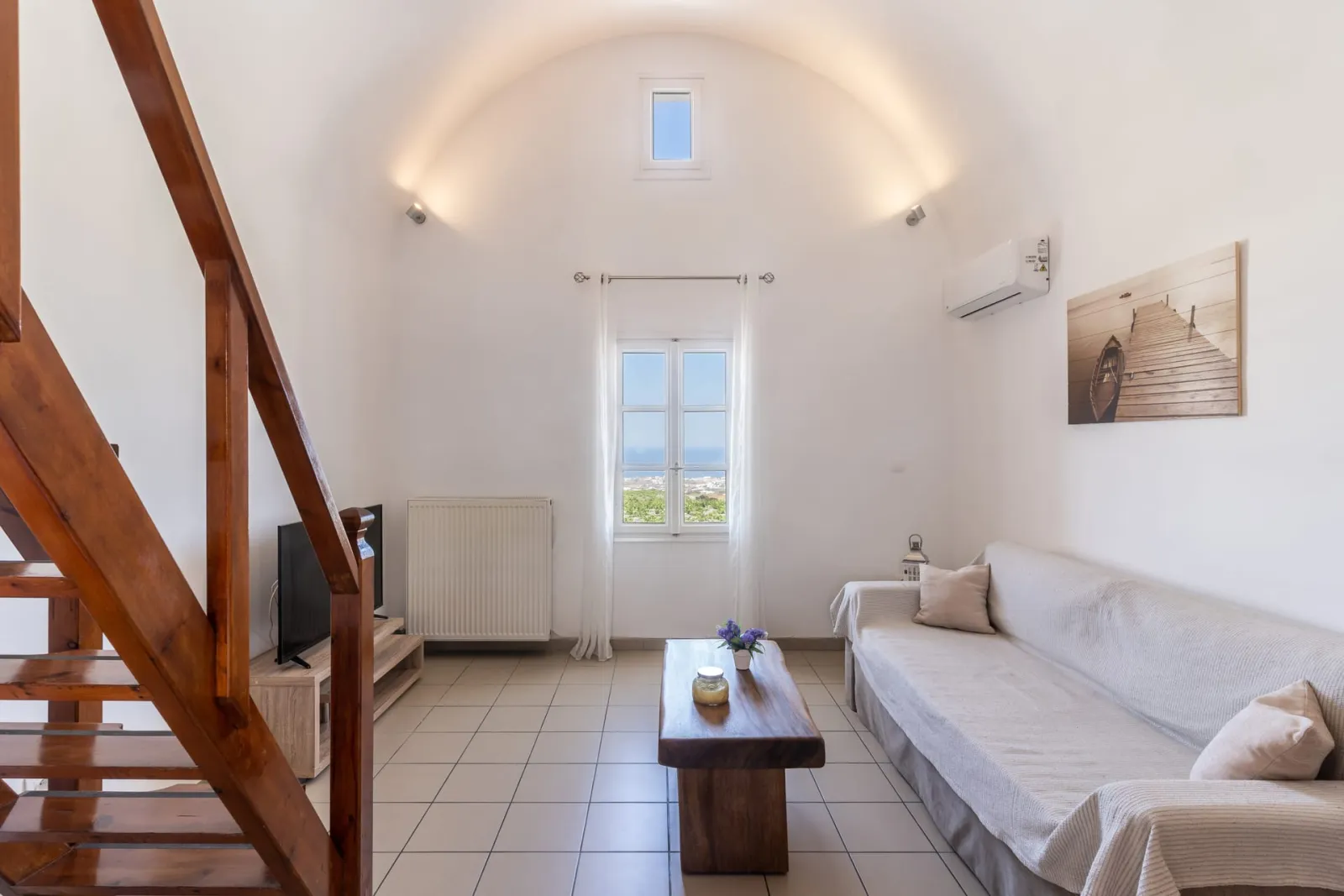 Dome Superior Apartment with Vineyard &amp; Sea View - Split Level
