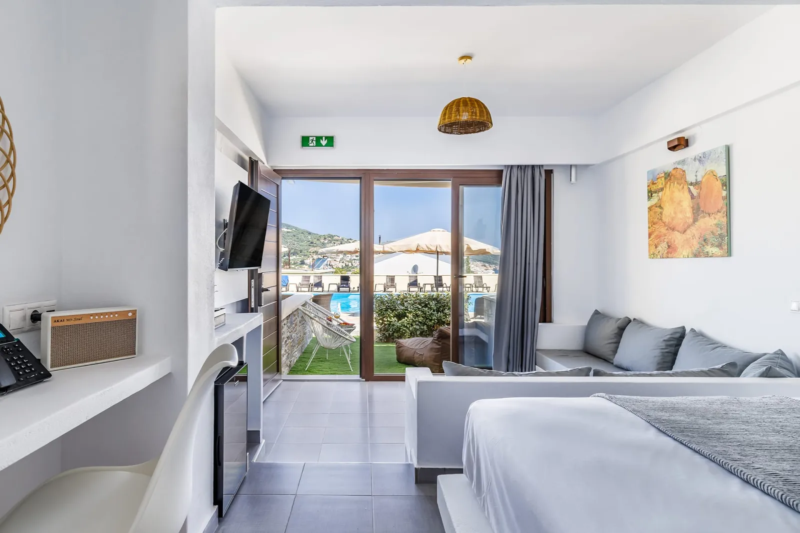 Signature Suite