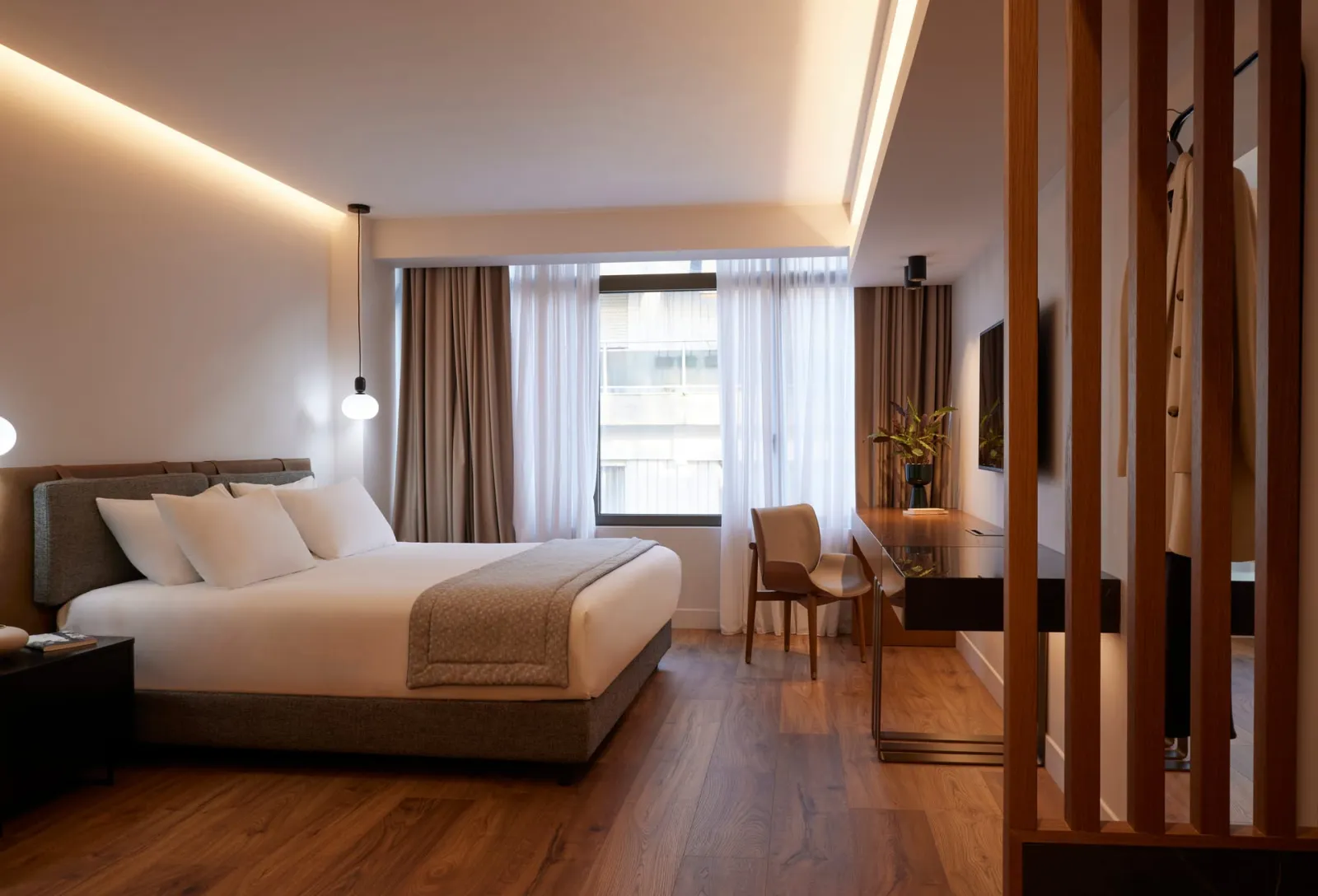 Teight Junior Suite