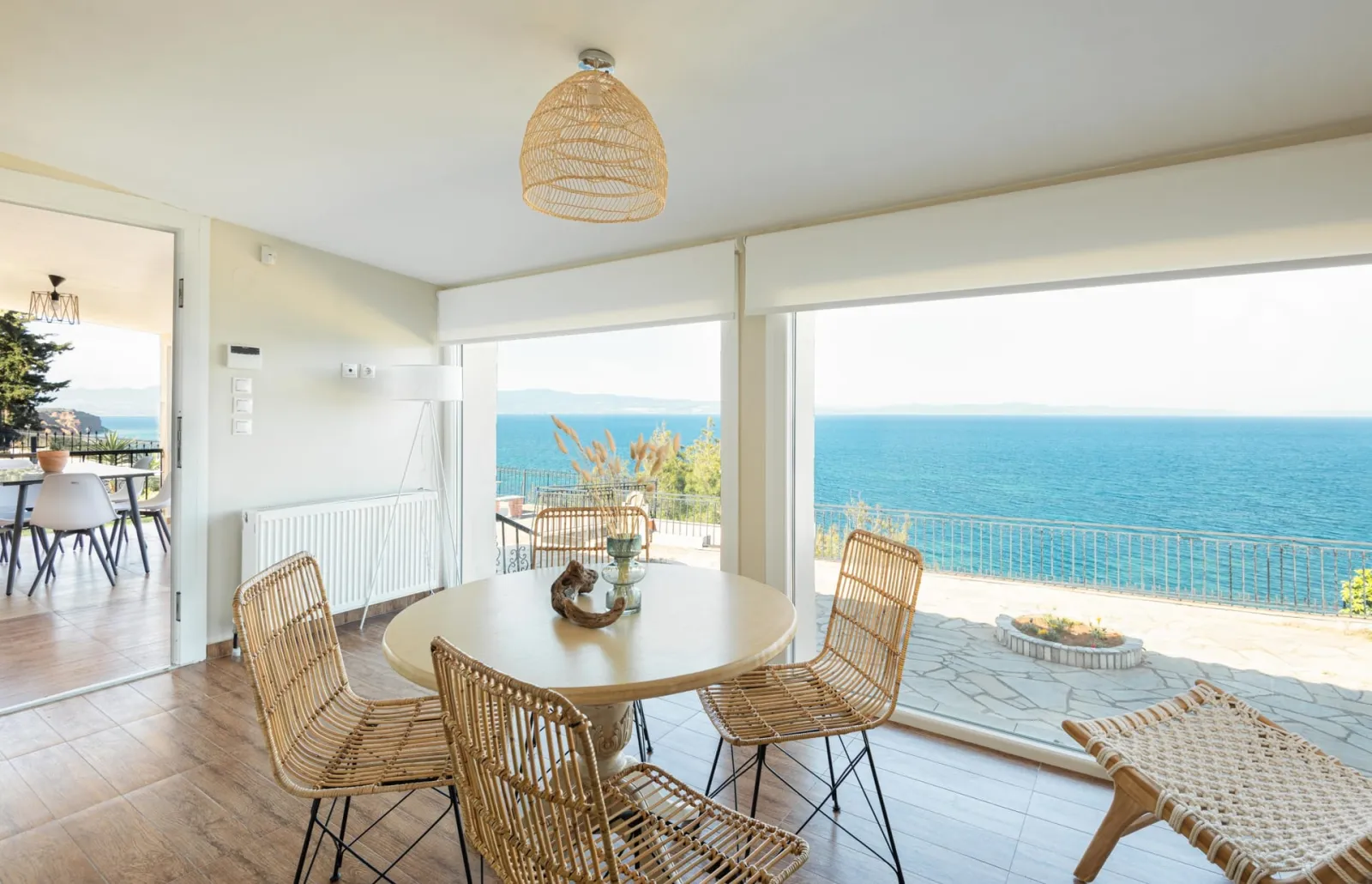 The Blue Firefly-House with Seaview in Potidea