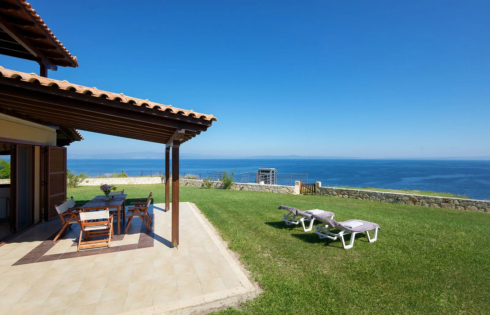 Diamond Villa - Afitos Hidden Gems