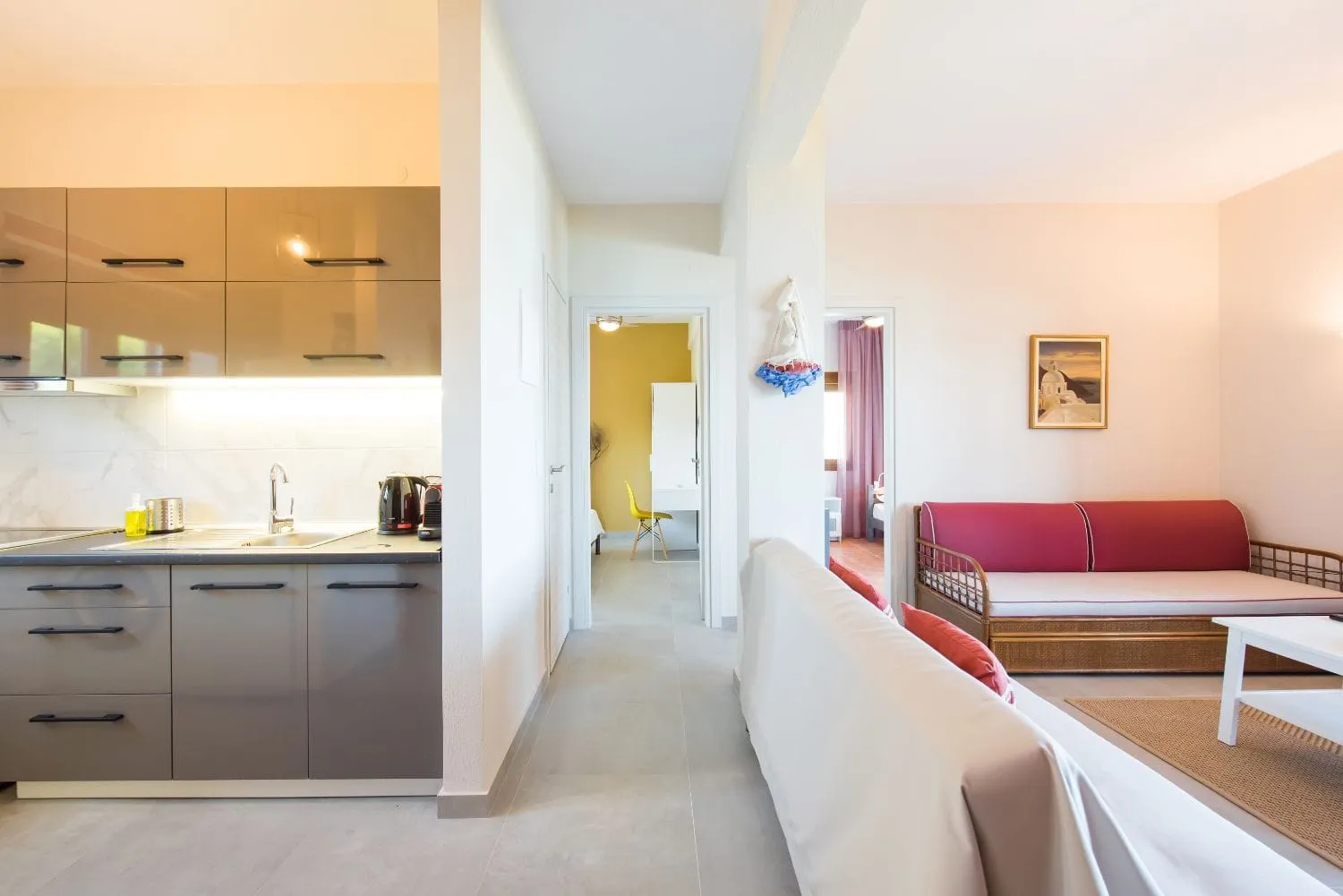 Nereus Beachfront Apartment - Lagonisi Beach
