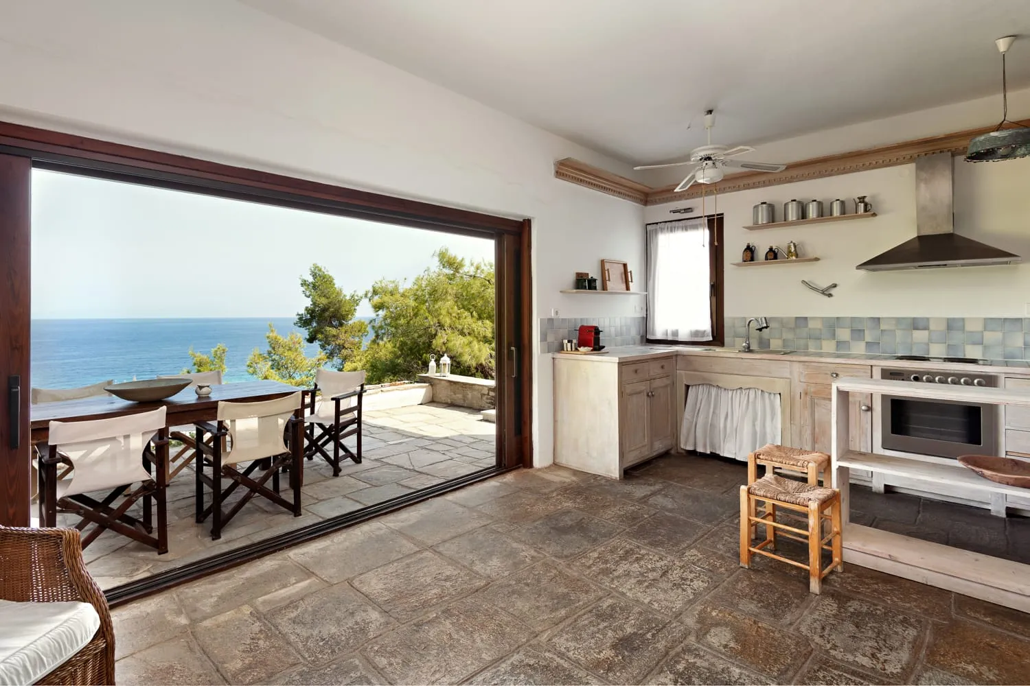 Seashells & Pines Villa in Vourvourou