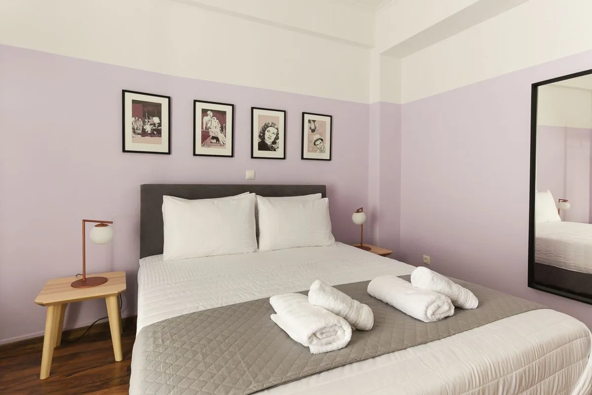 Studio Apartment (Story 4c)