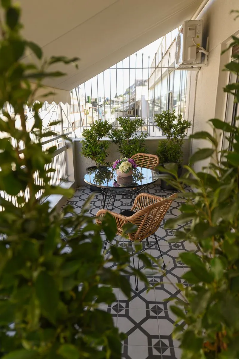 Studio Apartment (Story 5a)