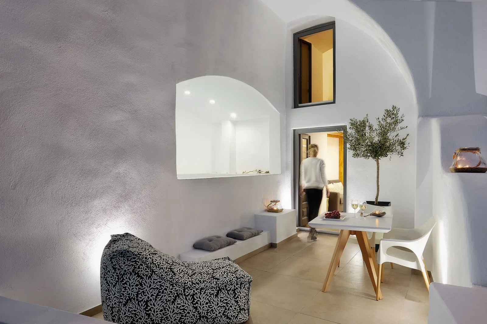 Dream Cave Suite