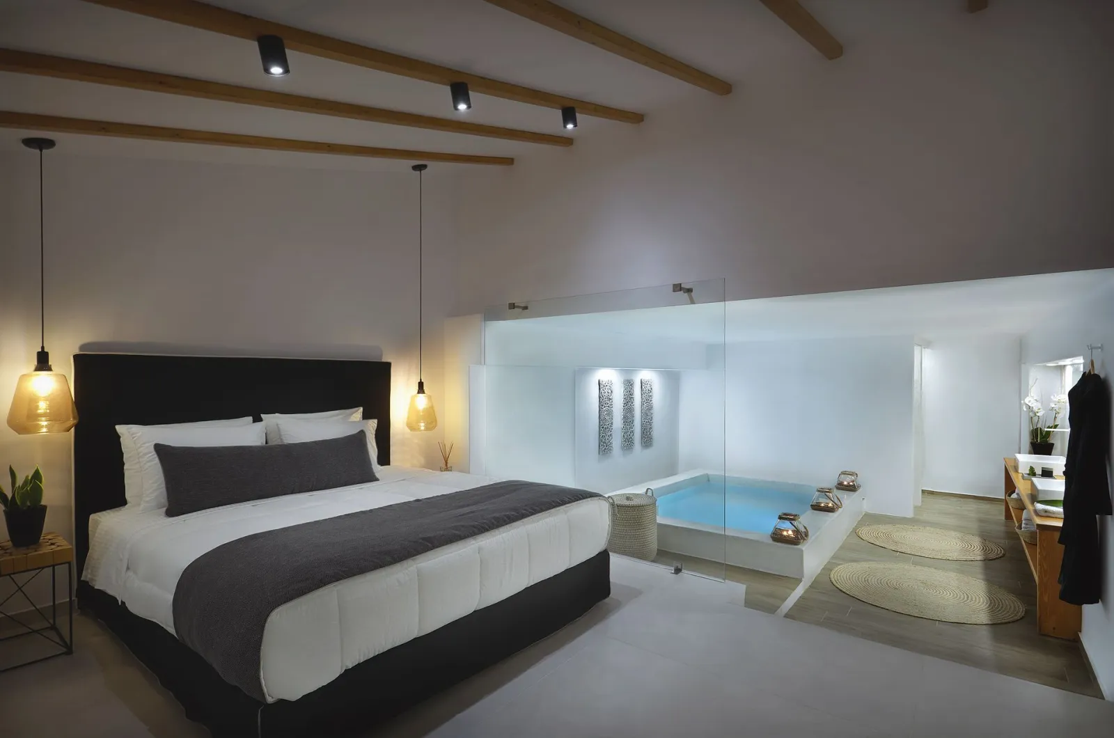 Grand Cave Suite