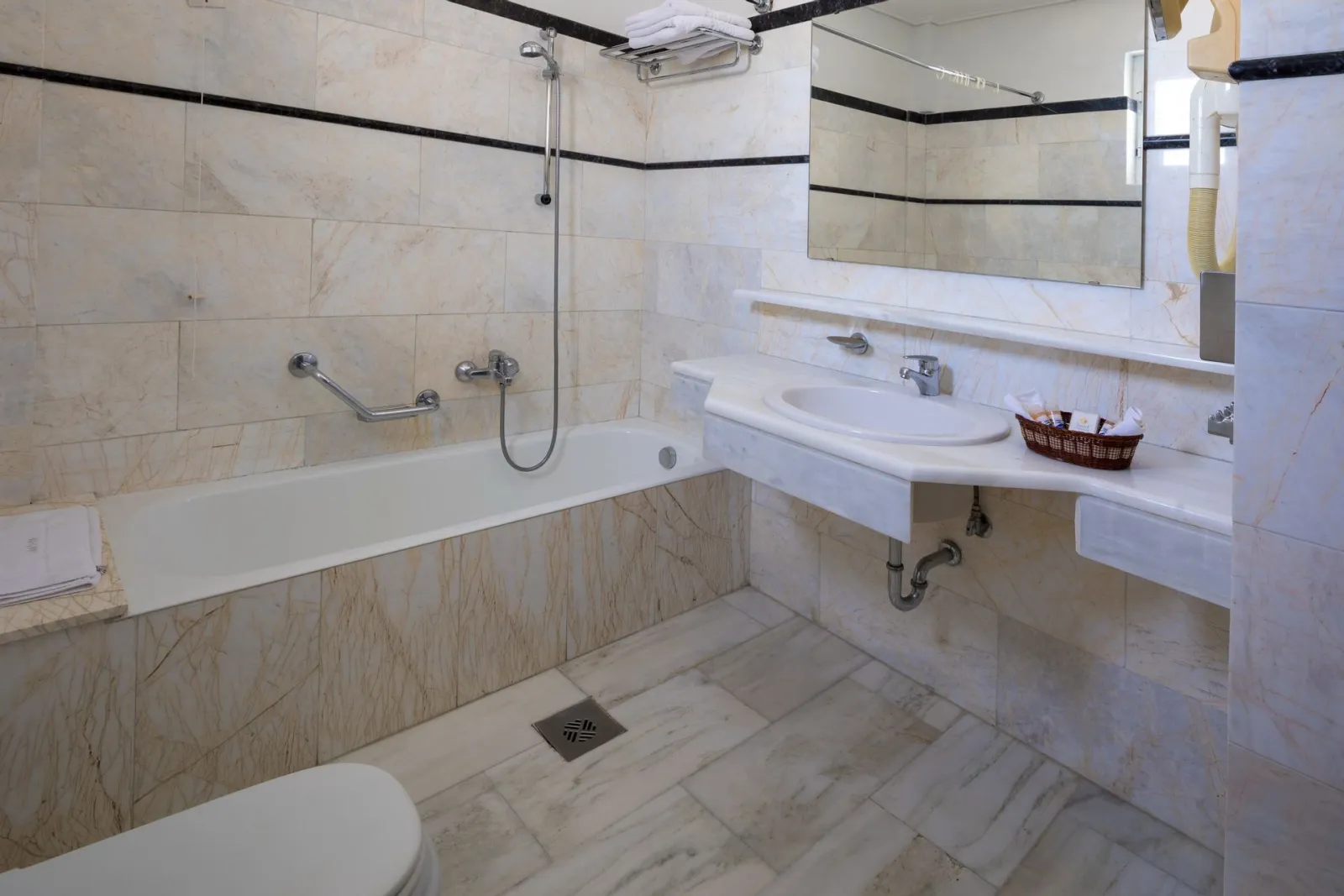 One Bedroom Suite - Apartment