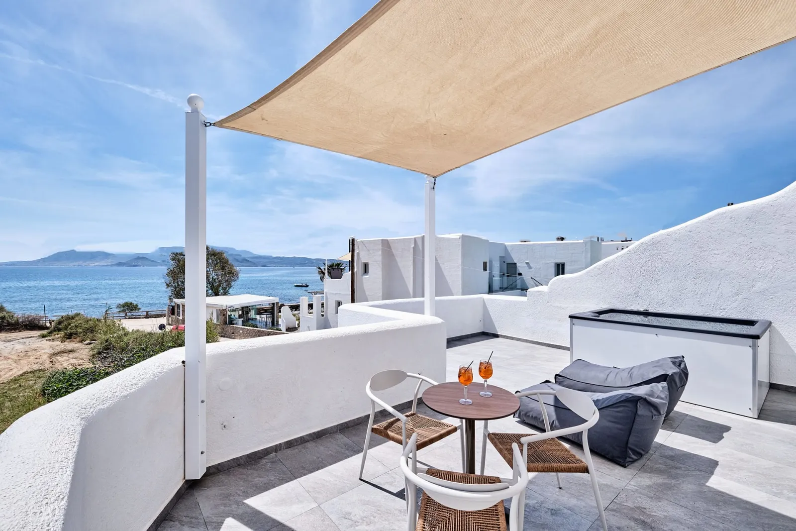 Junior Suite with Hot Tub & Sea View - ANNEX