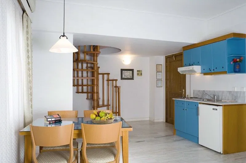 One Bedroom Suite - Maisonette