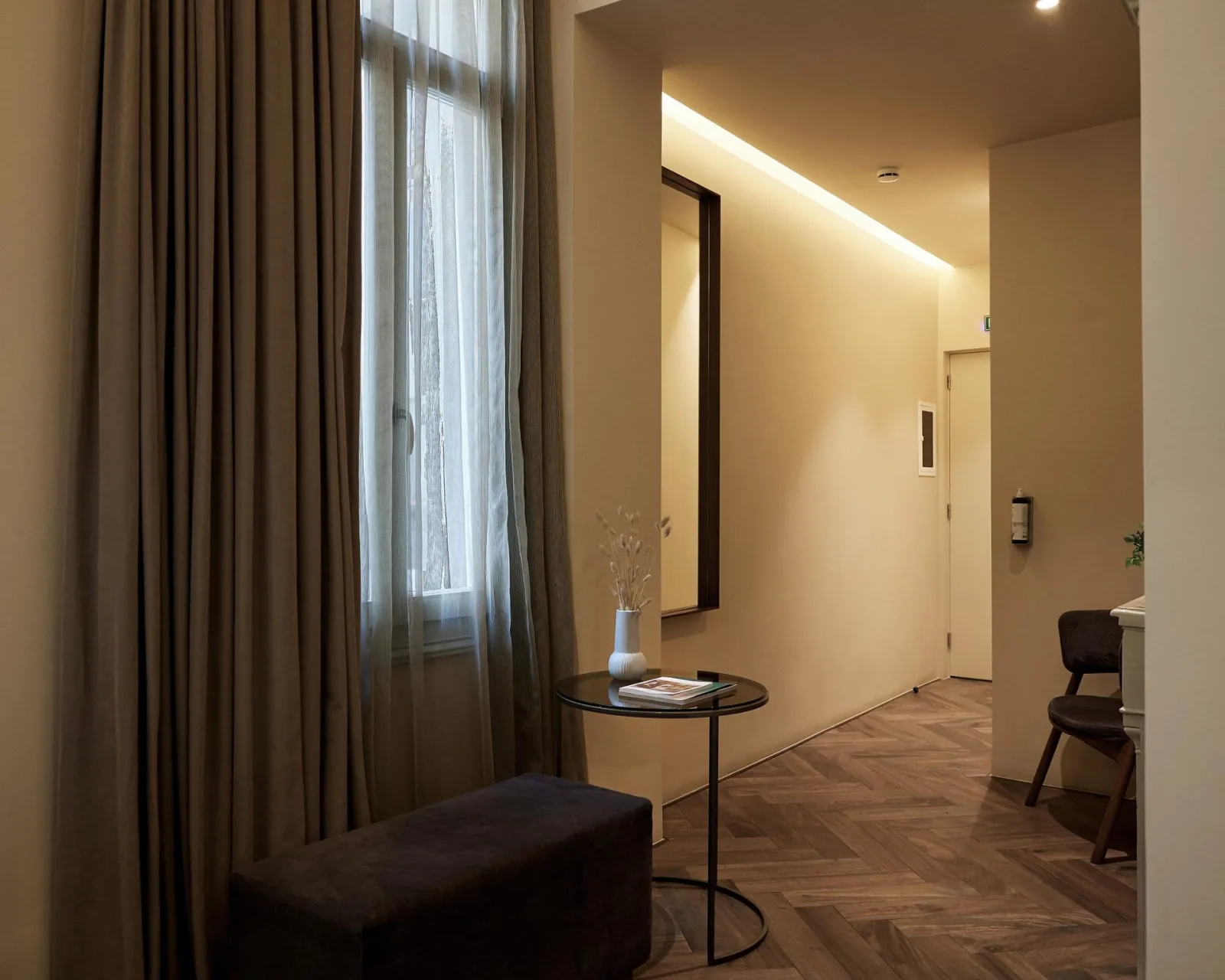Classic Athenian Room