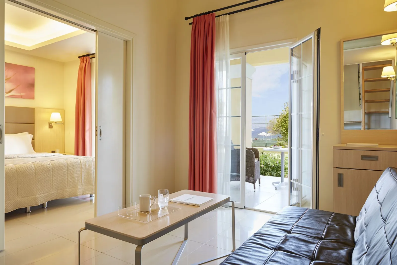 Superior Family Suite with Garden View