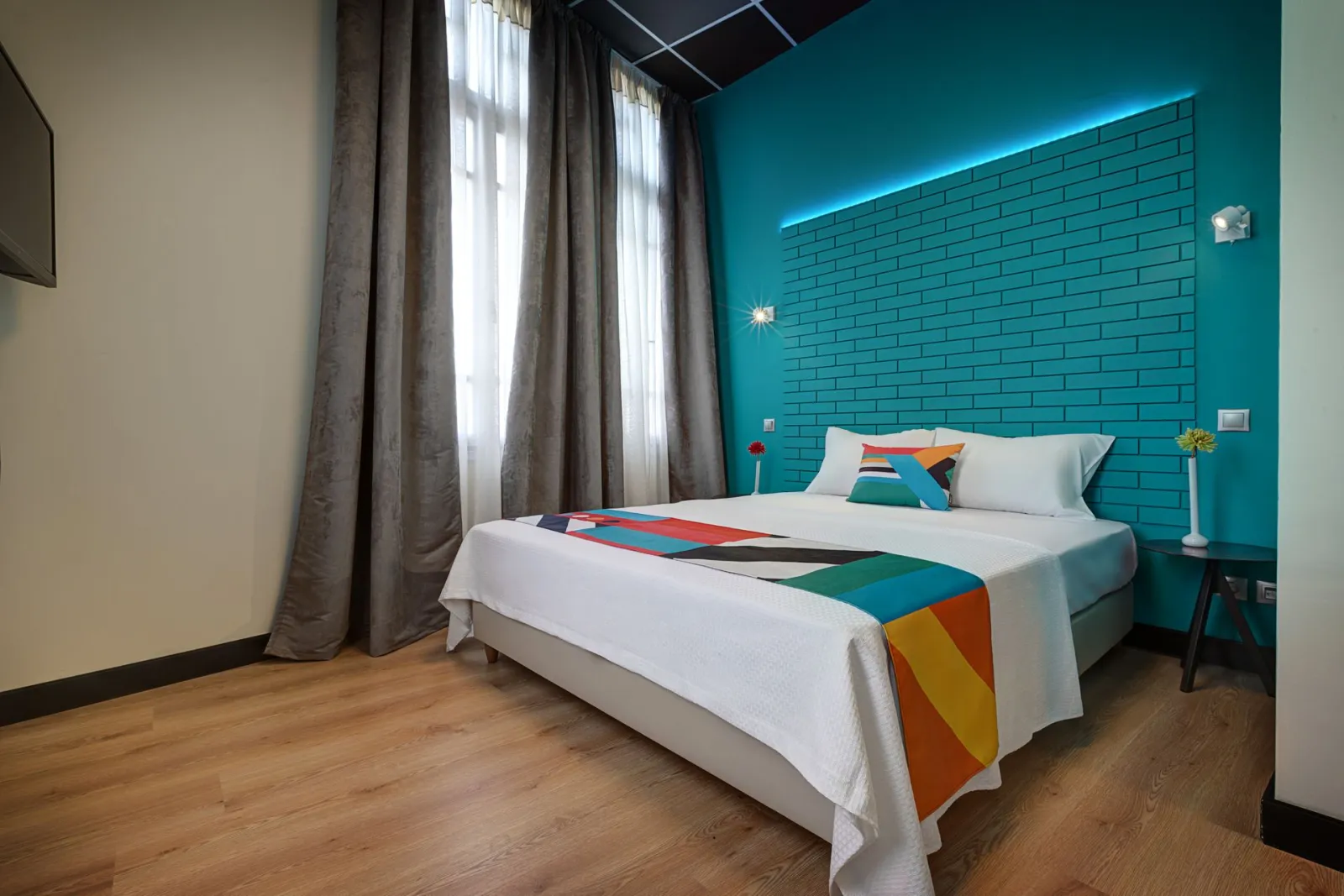 Sunny Corner Room