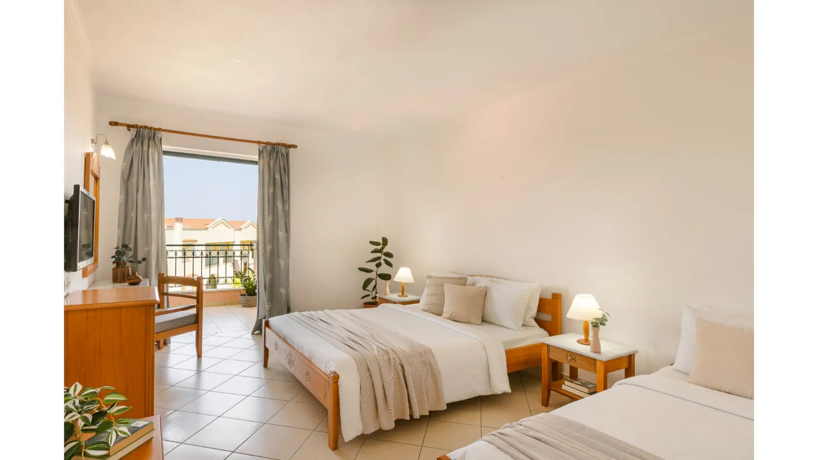 Family One Bedroom Garden view