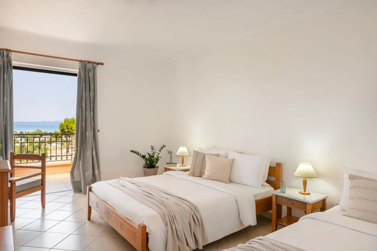 Family One Bedroom Superior Sea View