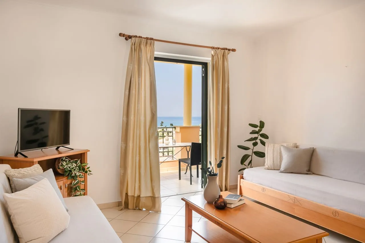 Family One Bedroom Superior Sea View