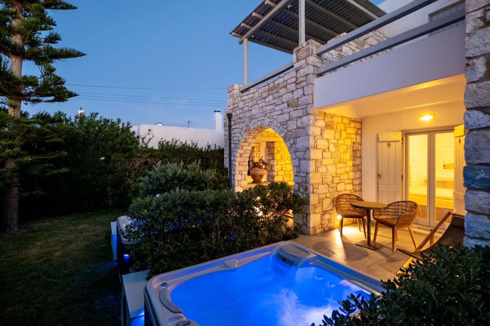 Double Room with Outdoor Hydromassage Hot Tub