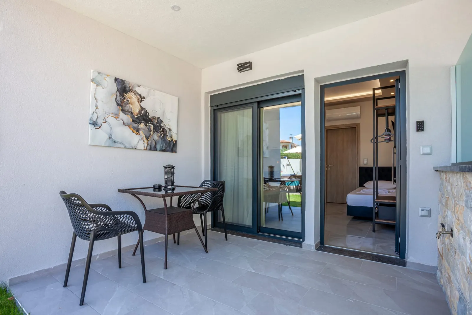 Olia Seaside residence: Triple Deluxe apartment 10 Pefkohori