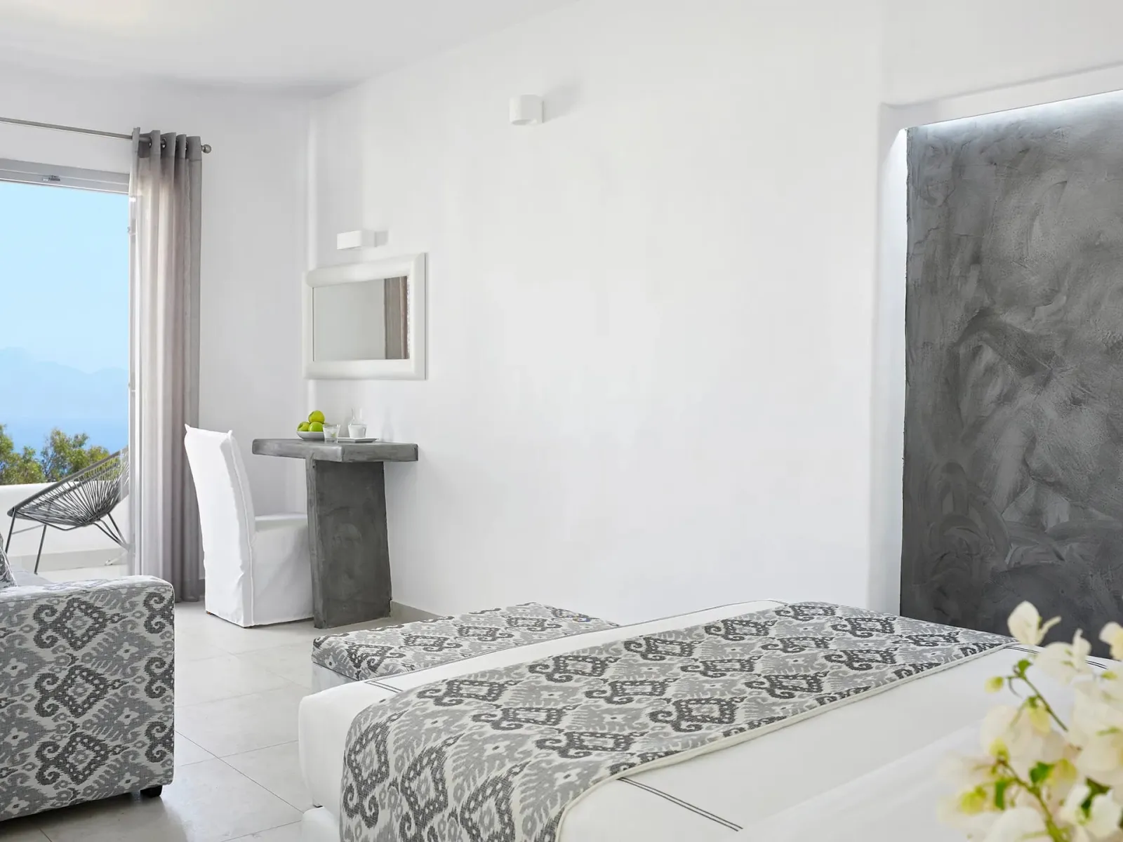 Premium Open Plan Suite with Private Balcony