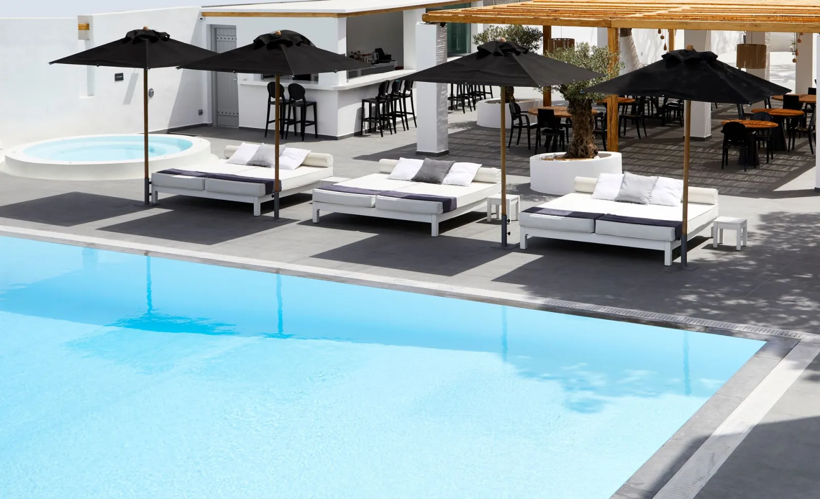 Deluxe Room with Outdoor Private Jacuzzi & Garden View
