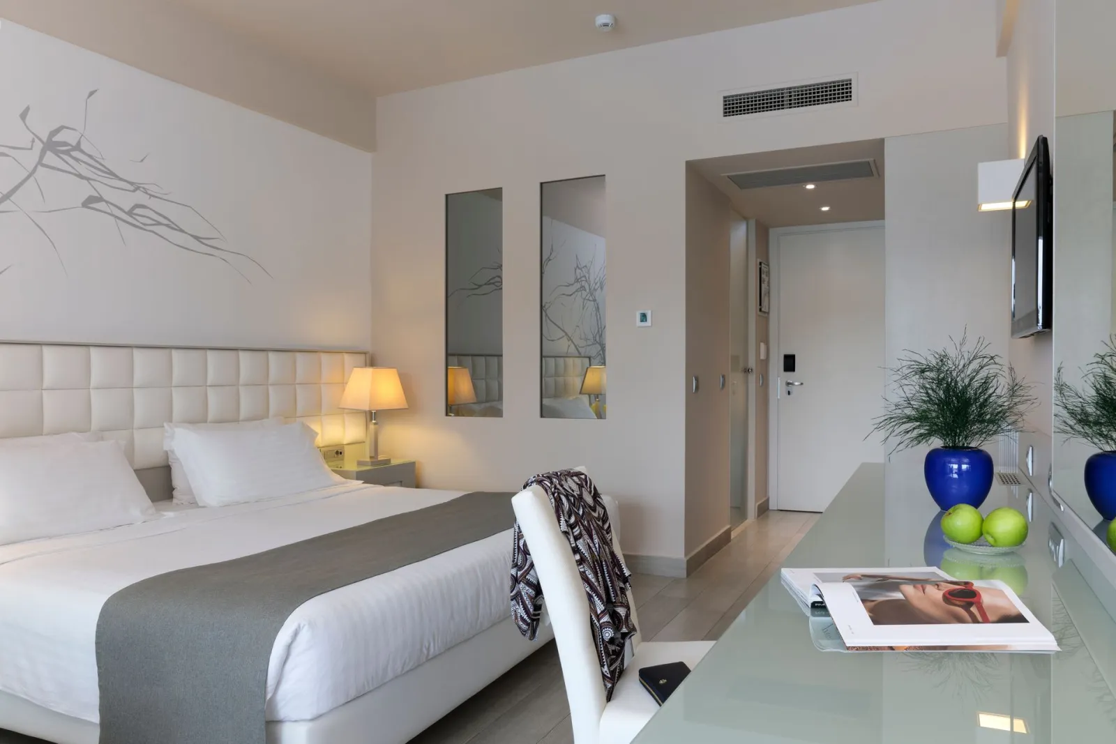 Deluxe Room Side Sea View