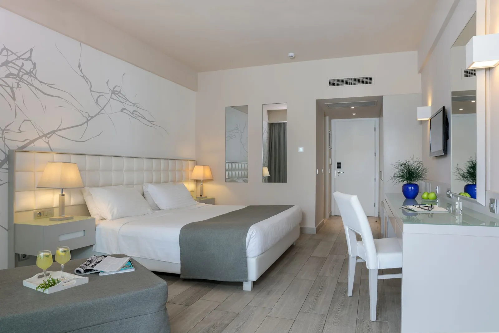 Deluxe Room Side Sea View