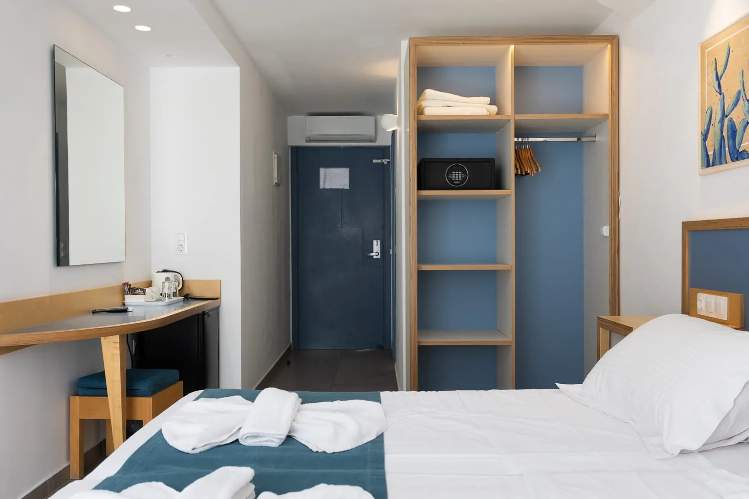 Double room  with Side Sea View