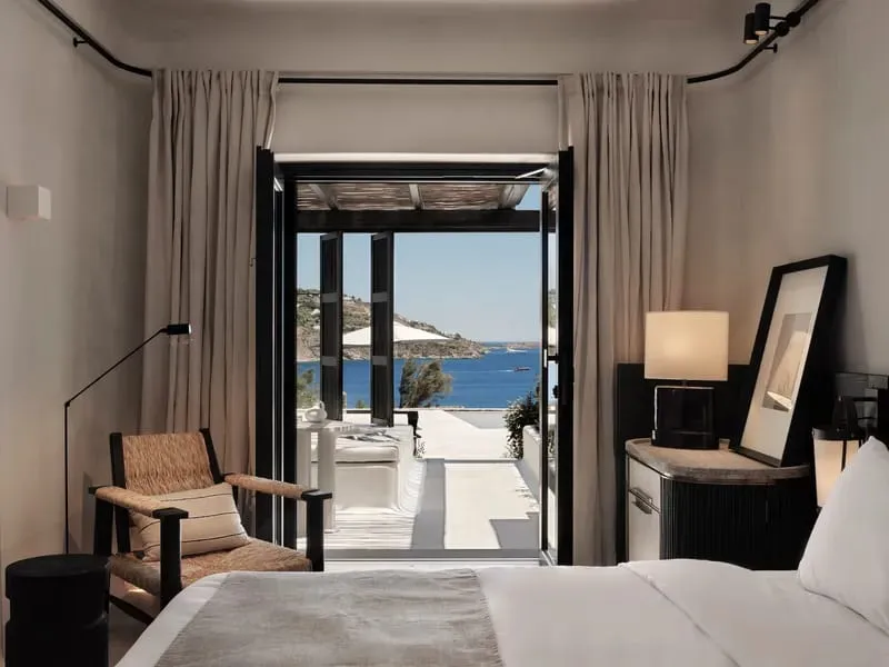 Junior Suite Sea View with Jetted Tub