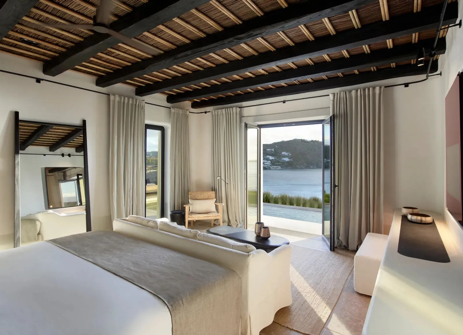 One-Bedroom Villa Sea View &amp; Private Pool