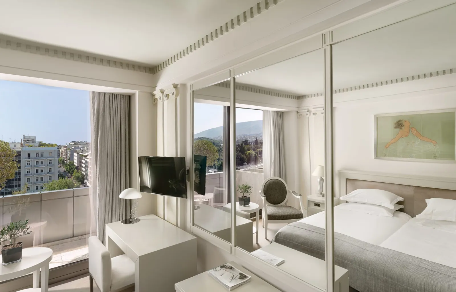Deluxe Acropolis Room