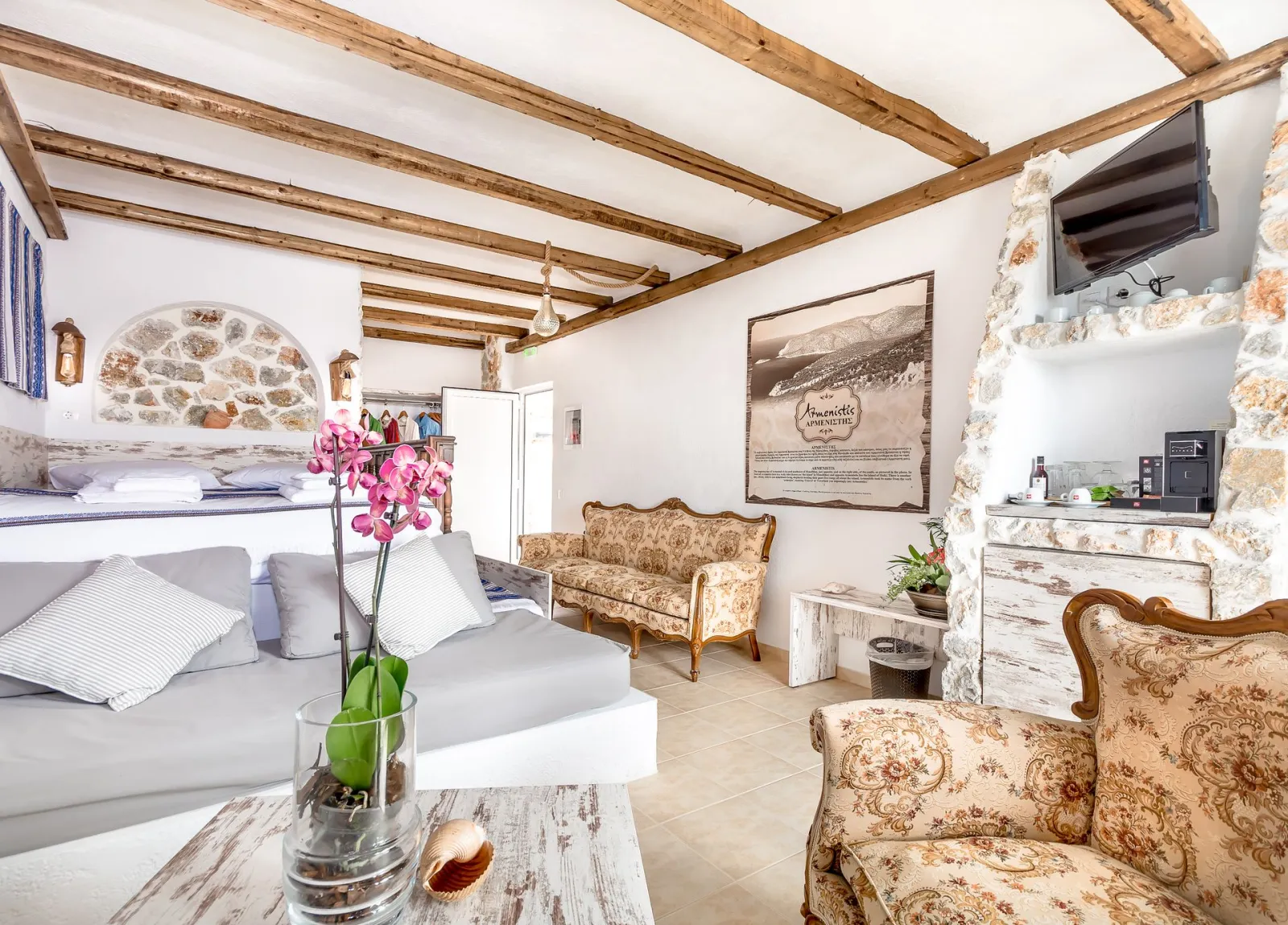 Deluxe Superior Suite