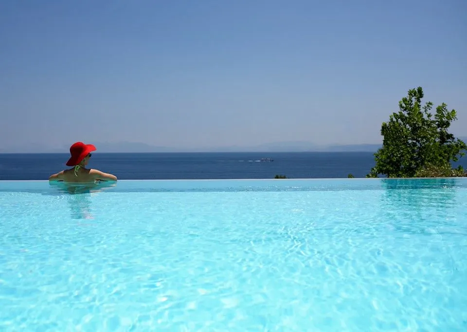 Junior Suite with Pool & Infinity Sea View - IV