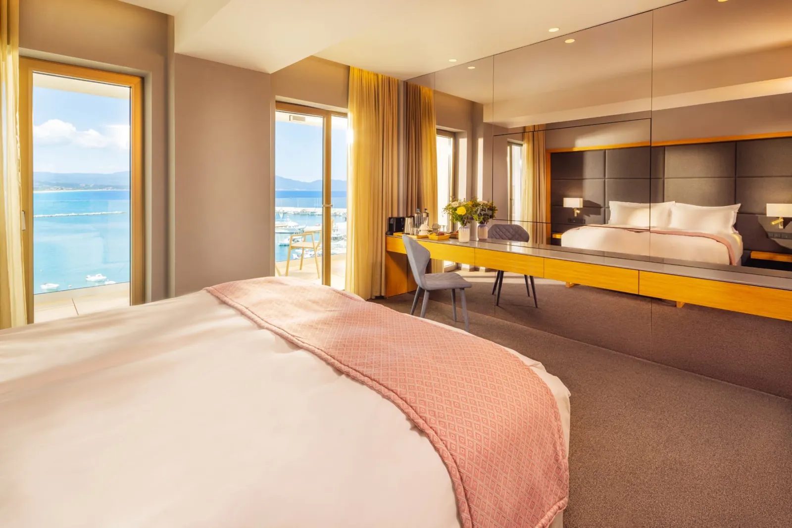 Superior Double Room with Port Sea View