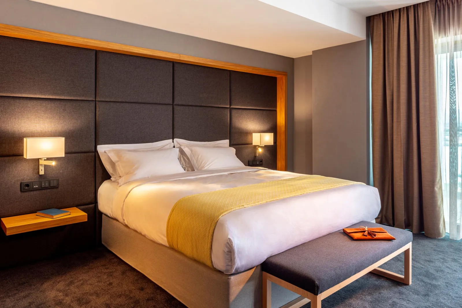 Superior Double Room with Port Sea View