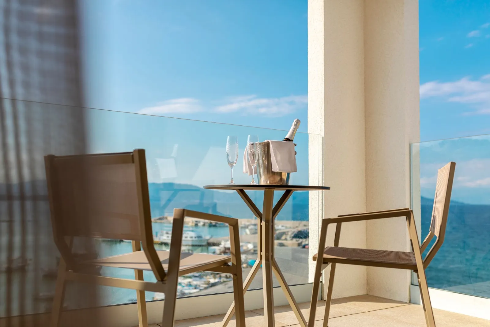 Supreme Sea View Suite