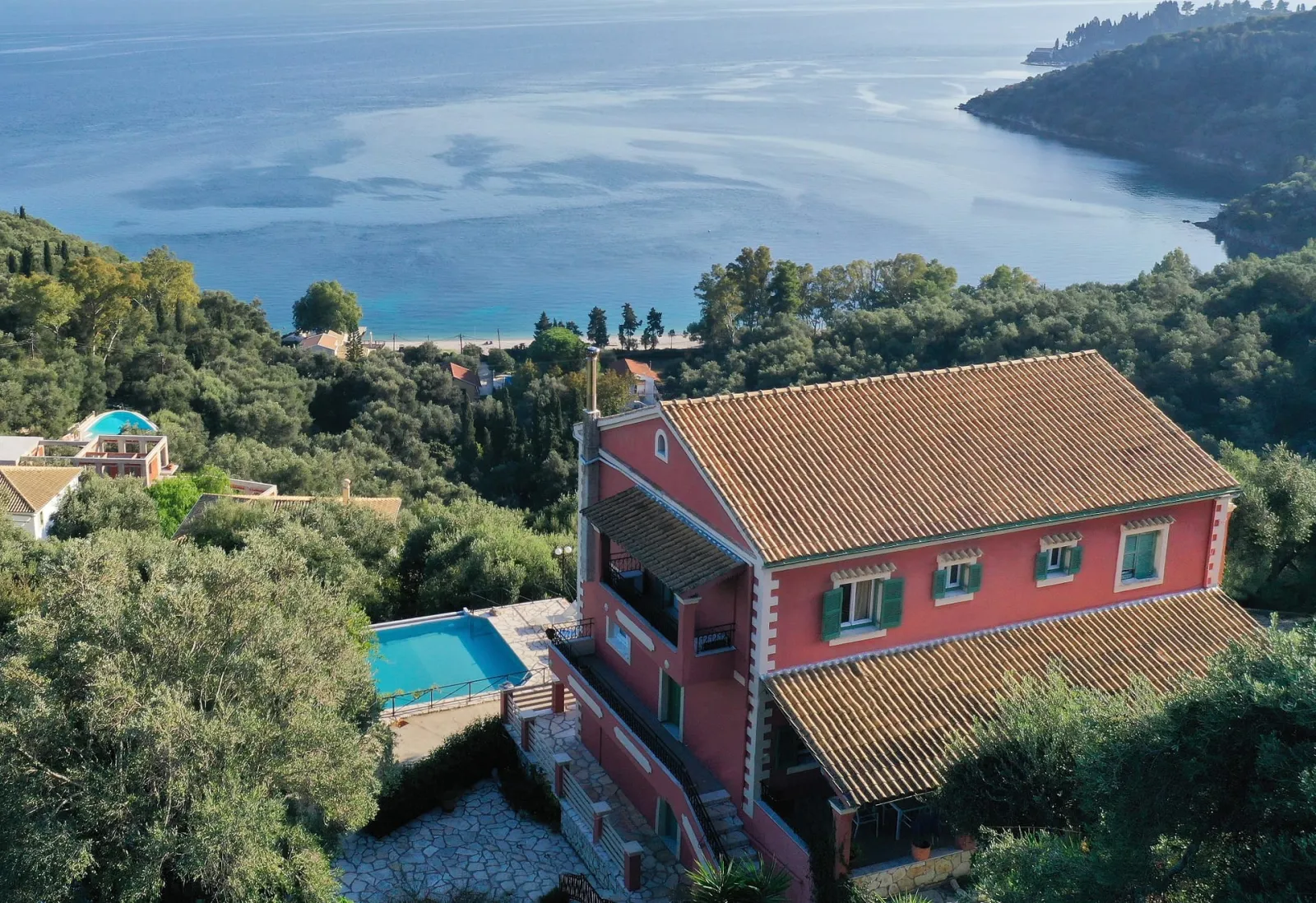 Three-Bedroom Residence with shared Swimming Pool