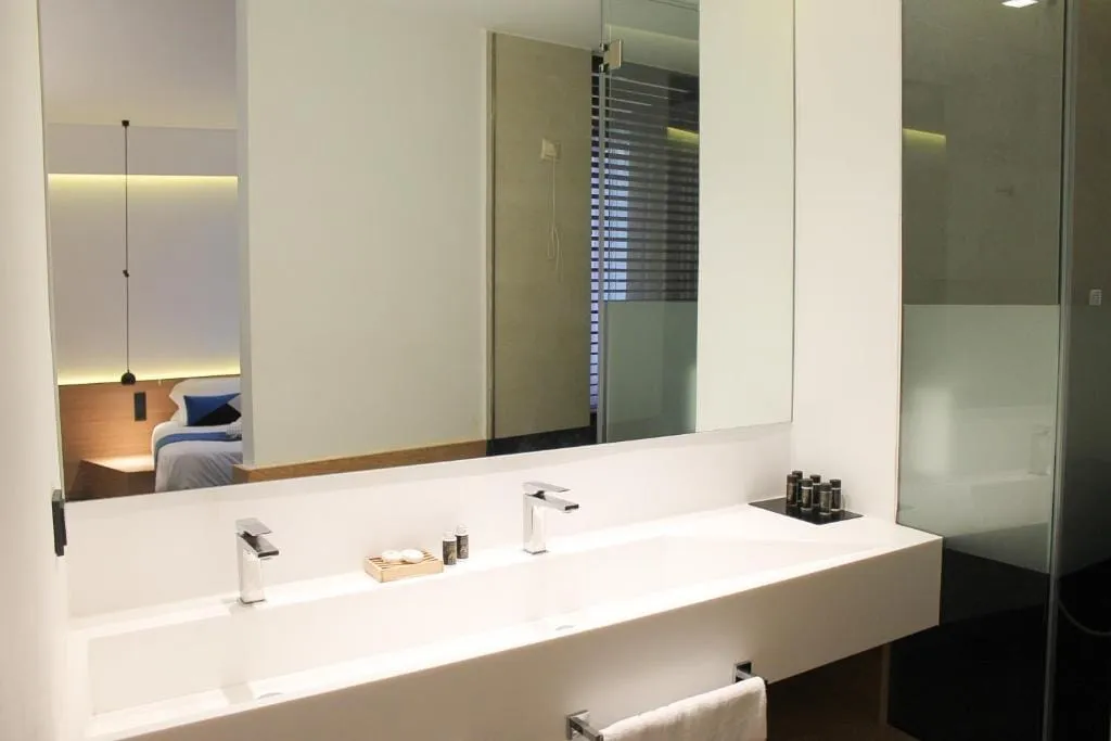The Athens Lodge Suite with Acropolis View &amp; Veranda 
