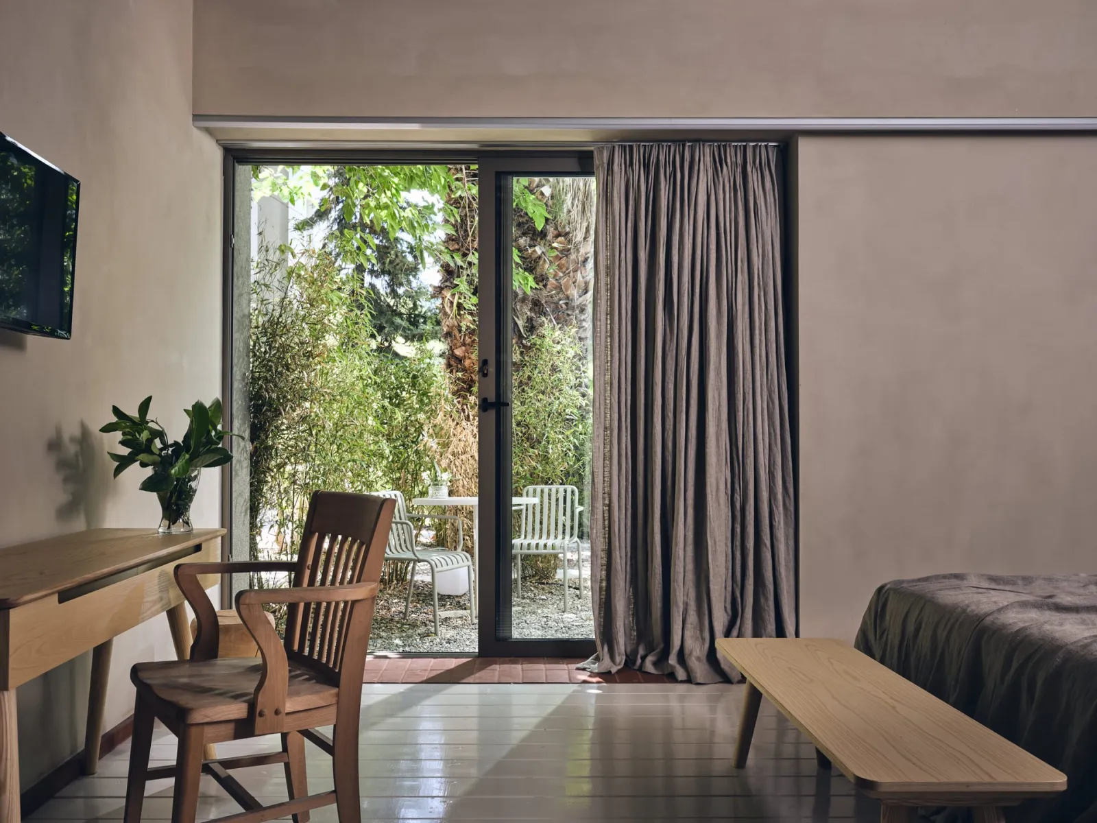Junior Suite Patio